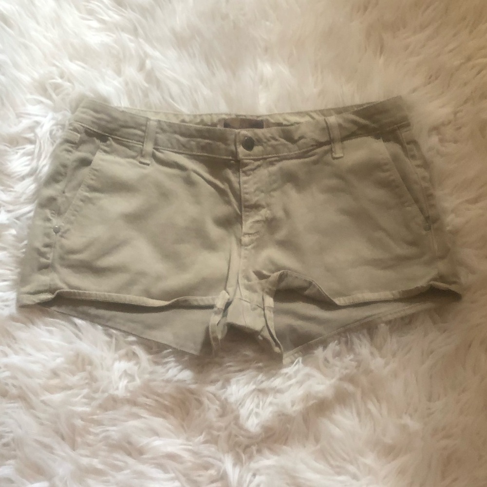 Paige Khaki Shorts Size 32 NWOT